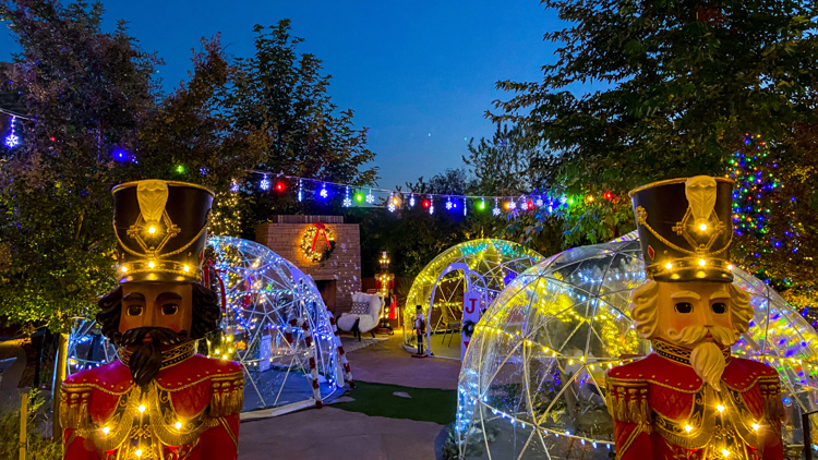 Igloo eating is again in Sedona for the vacations